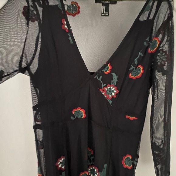 Forever 21 dress - Picture 2 of 6